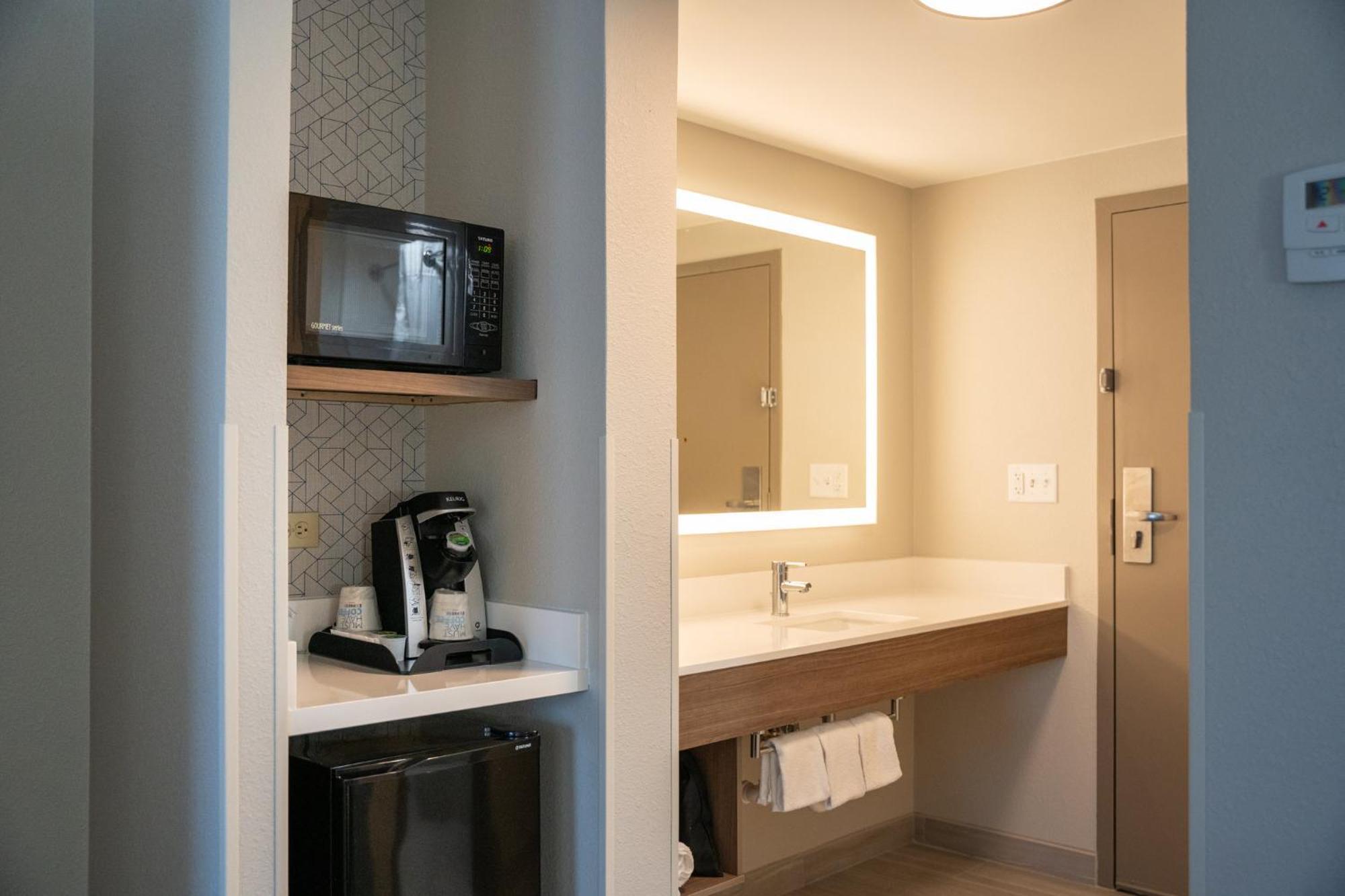 Holiday Inn Express Frazer - Malvern By Ihg Εξωτερικό φωτογραφία