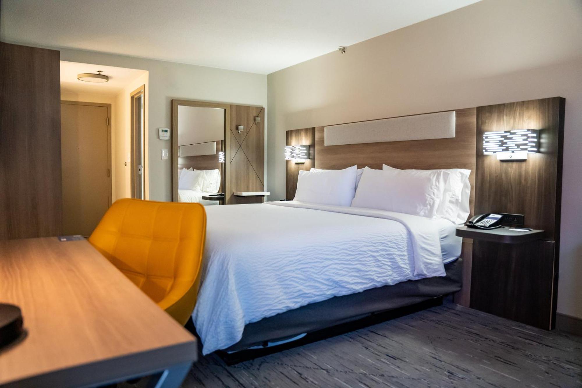 Holiday Inn Express Frazer - Malvern By Ihg Εξωτερικό φωτογραφία