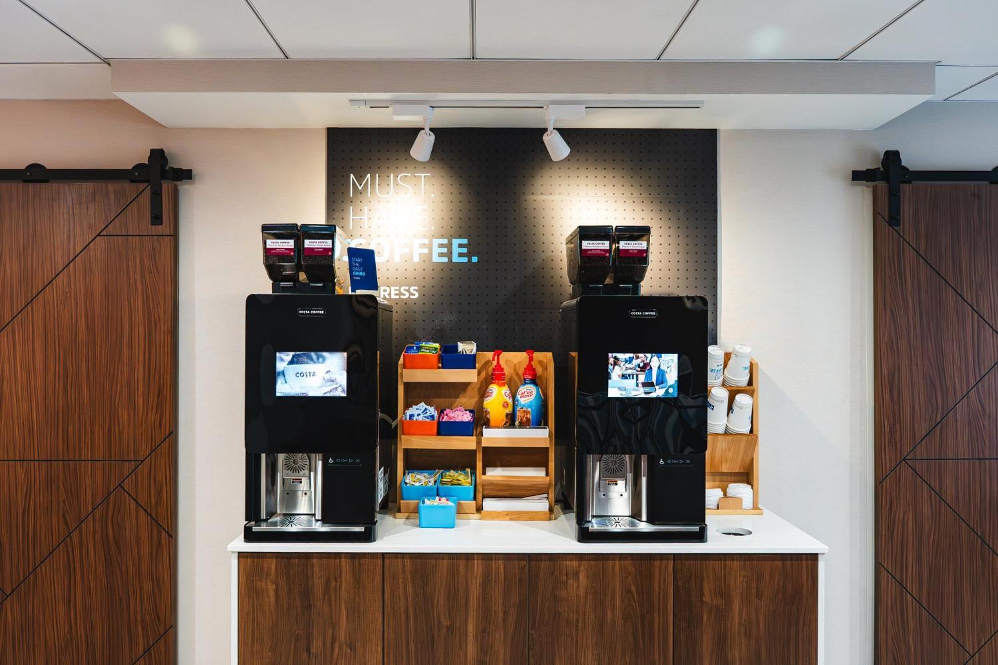 Holiday Inn Express Frazer - Malvern By Ihg Εξωτερικό φωτογραφία