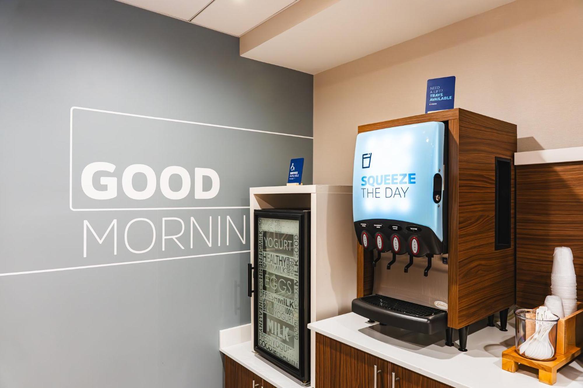 Holiday Inn Express Frazer - Malvern By Ihg Εξωτερικό φωτογραφία