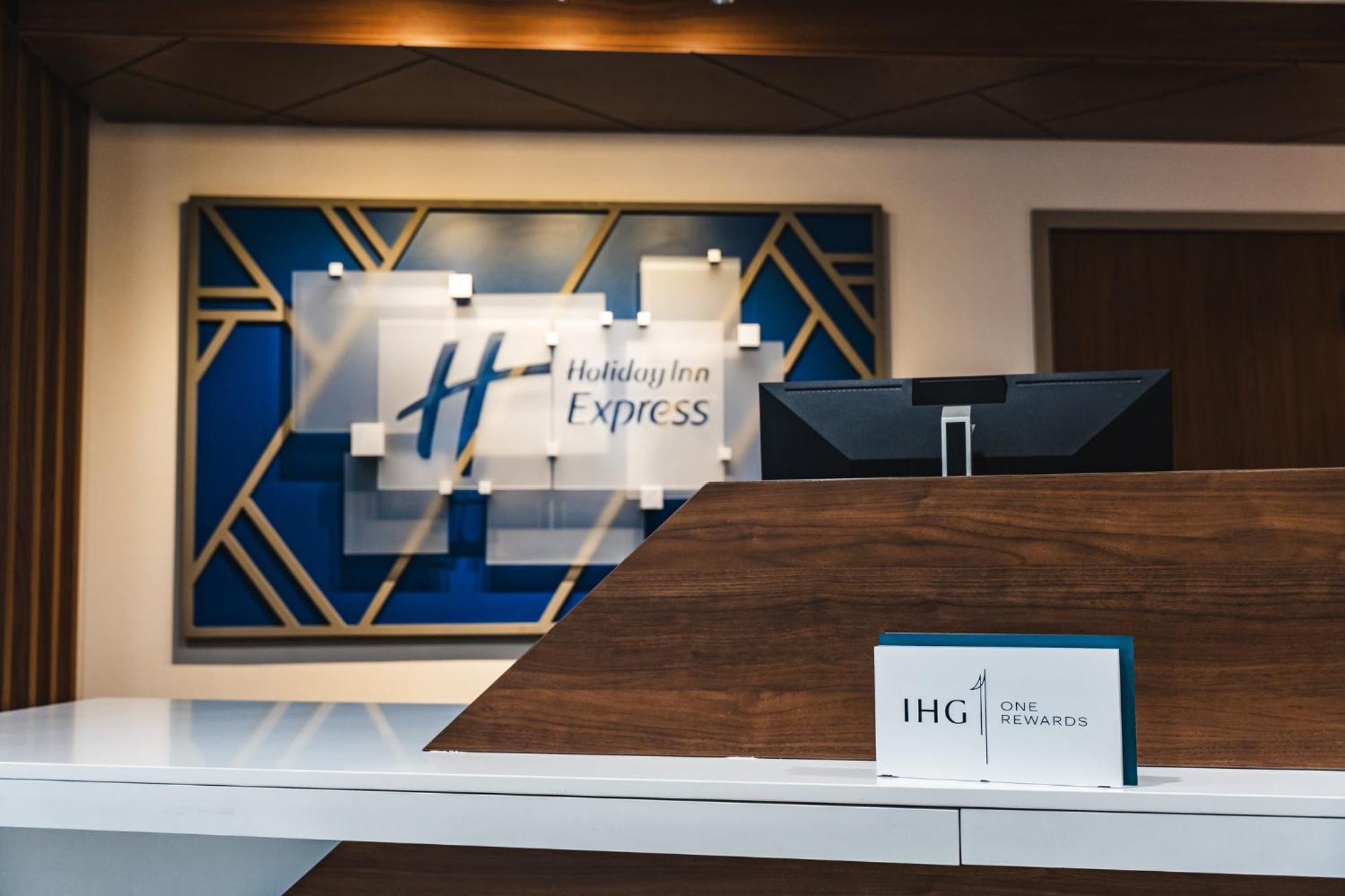 Holiday Inn Express Frazer - Malvern By Ihg Εξωτερικό φωτογραφία